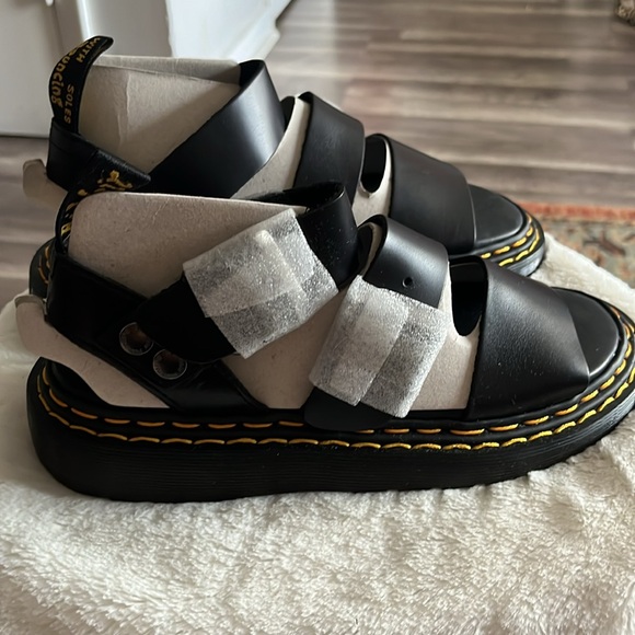 Doc Marten gryphon black Brando sandals. Brand new, never worn with box only. - Picture 8 of 12